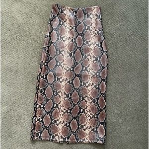 NWOT Commando high waisted skirt in snake print